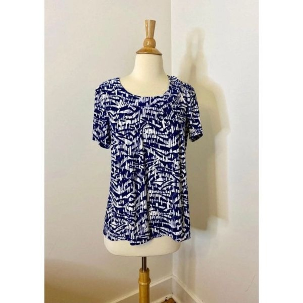 JB Collection‎ Embossed Print Top